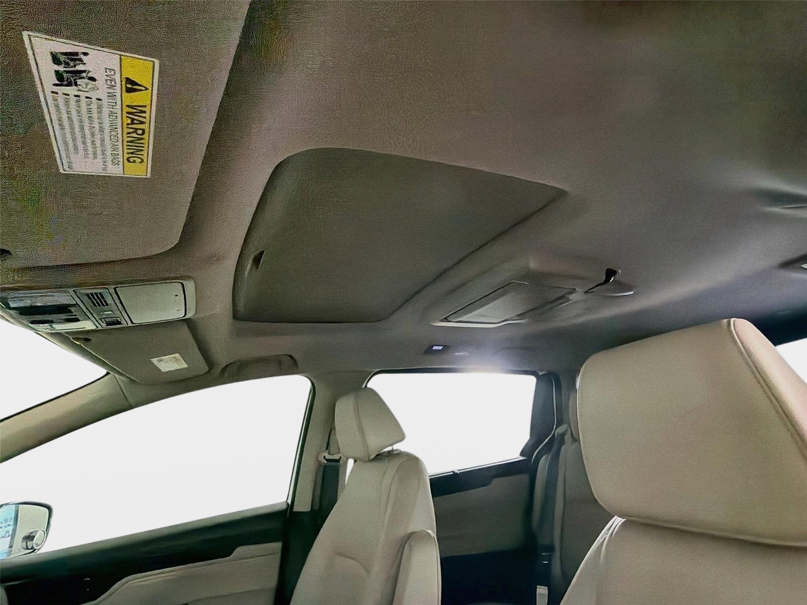 Used 2019 Honda Odyssey Elite image 14