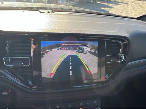 Used 2025 Dodge Durango R/T image 38