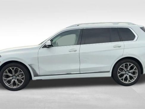 Used 2020 BMW X7 xDrive40i w/ Premium Package AWD/4WD image 9