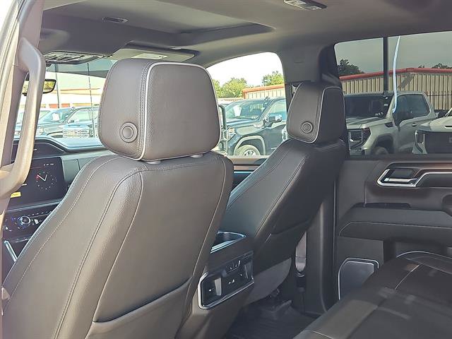 Used 2024 GMC Sierra 3500 Denali w/ Denali Reserve Package AWD/4WD image 10