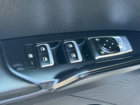 Used 2022 Kia K5 GT-Line image 12