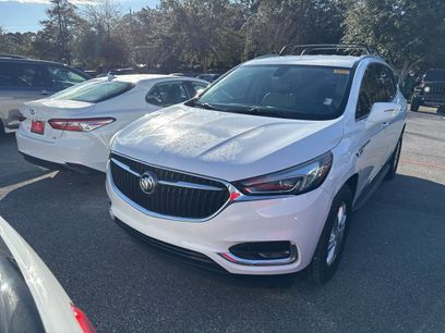 Used 2018 Buick Enclave Essence