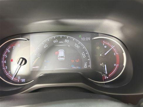 Used 2019 Toyota RAV4 Limited w/ Cold Weather Package FWD image 10