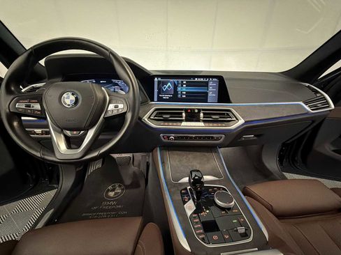 Used 2022 BMW X5 xDrive45e w/ Climate Comfort Package AWD/4WD image 14