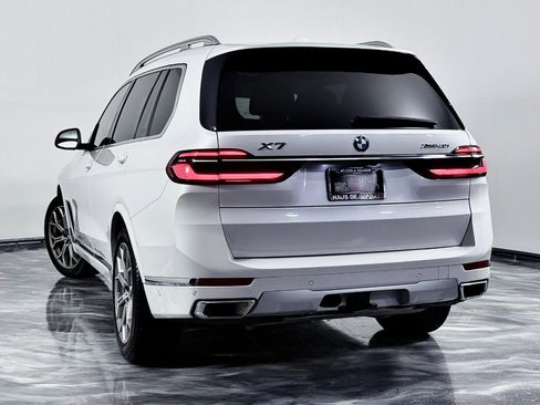 Used 2024 BMW X7 xDrive40i w/ Executive Package AWD/4WD image 9