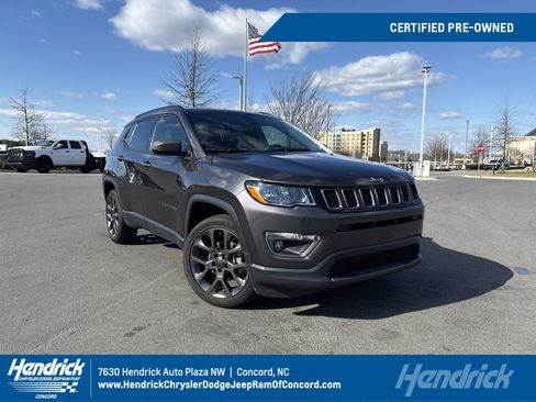 Certified 2021 Jeep Compass Latitude image 1