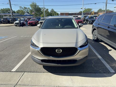 Used 2024 MAZDA CX-30 AWD 2.5 S w/ Preferred Package image 2