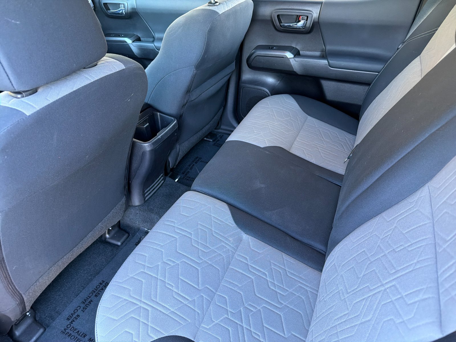 Used 2020 Toyota Tacoma 2WD Double Cab image 11