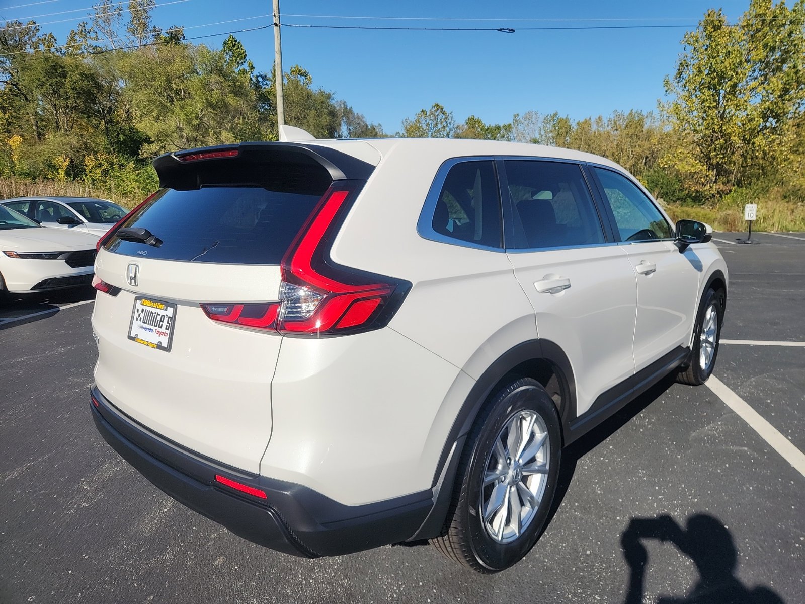 Used 2024 Honda CR-V EX image 6