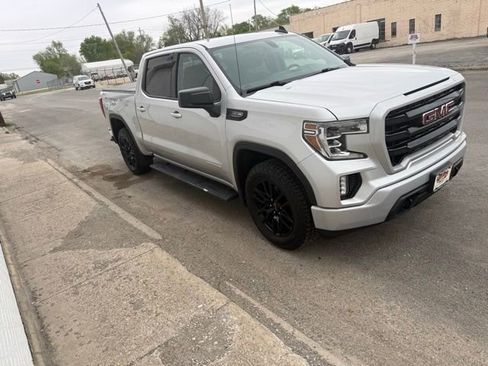 Used 2021 GMC Sierra 1500 Elevation image 3