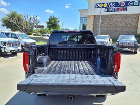 Used 2022 GMC Sierra 1500 SLT w/ SLT Convenience Package AWD/4WD image 22