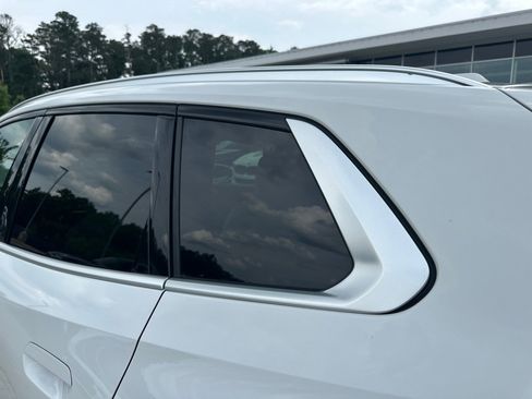 Certified 2025 BMW X3 xDrive30i AWD/4WD image 13