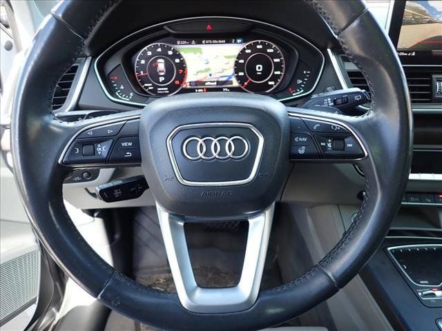Used 2020 Audi Q5 Prestige w/ Prestige Package AWD/4WD image 9