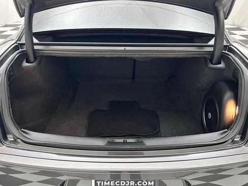Certified 2022 Chrysler 300 S w/ Safetytec Plus Group RWD image 9