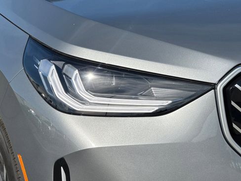 Used 2026 BMW X3 xDrive30 w/ Premium Package image 11