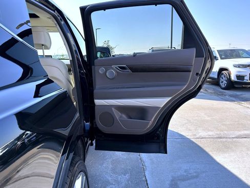 Certified 2024 Genesis GV80 2.5T w/ Prestige Package AWD/4WD image 17