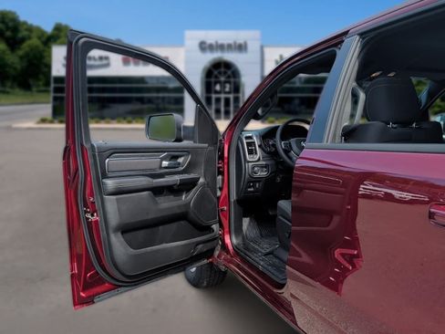 Used 2025 RAM 1500 Big Horn AWD/4WD image 13