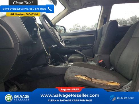Used 2017 Mitsubishi Outlander ES FWD image 9