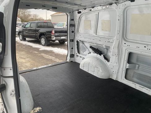 Used 2017 Mercedes-Benz Metris image 22