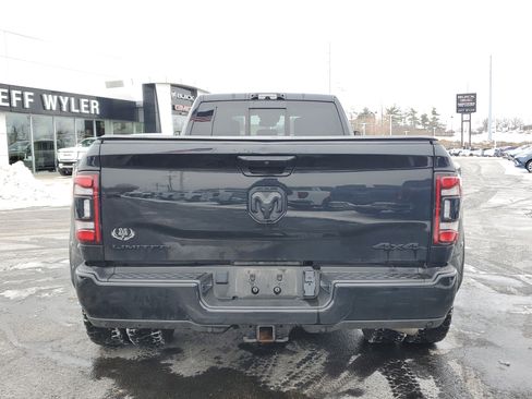 Used 2022 RAM 3500 Limited image 5