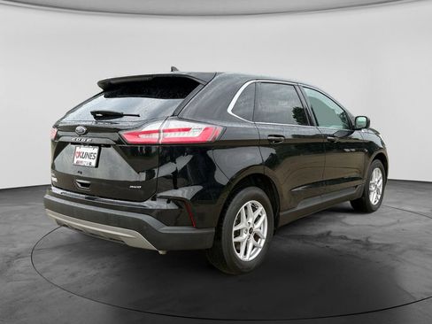 Used 2024 Ford Edge SEL AWD/4WD image 9