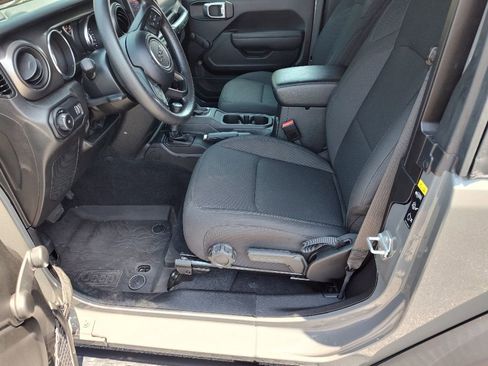 Used 2023 Jeep Wrangler Sport image 10