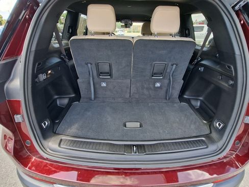 Used 2023 Jeep Grand Cherokee L Limited w/ Luxury Tech Group II AWD/4WD image 22