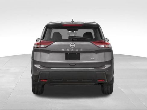 Certified 2025 Nissan Rogue SL FWD image 41