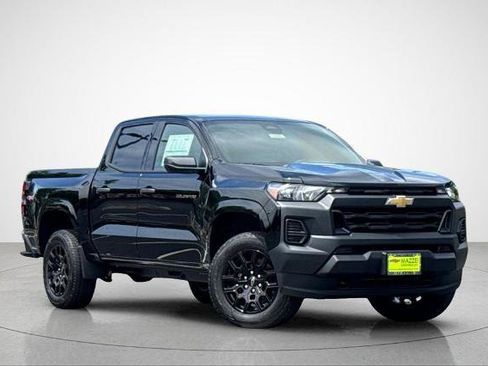New 2026 Chevrolet Colorado W/T w/ WT Custom Package AWD/4WD image 2
