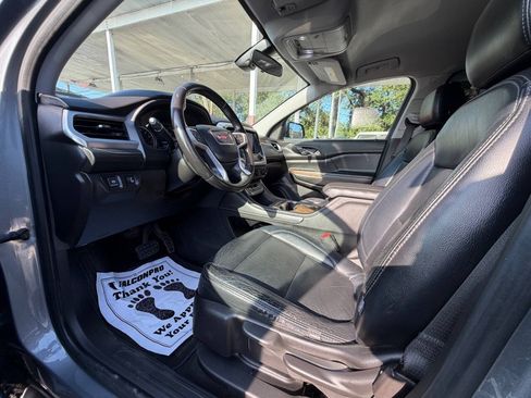 Used 2020 GMC Acadia SLE FWD image 9