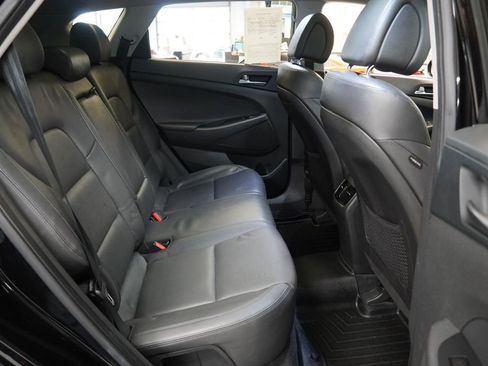 Used 2016 Hyundai Tucson Limited w/ Option Group 03 AWD/4WD image 30