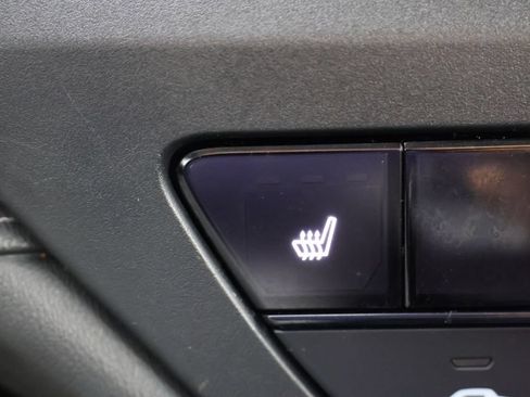 Used 2025 Honda Accord SE image 15