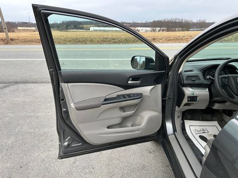 Used 2014 Honda CR-V LX image 14