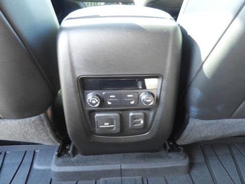 Used 2023 Buick Enclave Avenir w/ Trailering Package, 5000 lbs. AWD/4WD image 24