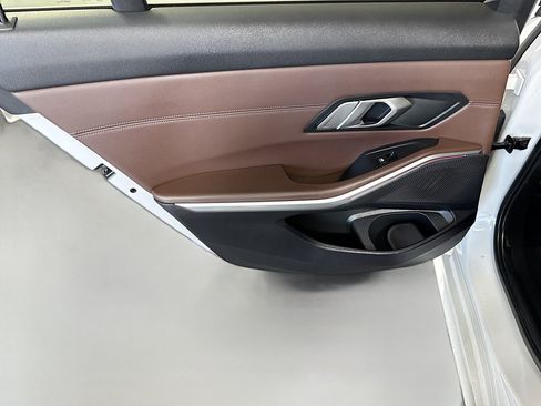 Used 2019 BMW 330i 330i w/ Premium Package image 26