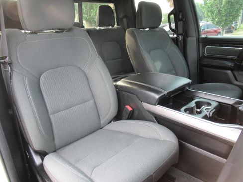 Used 2022 RAM 1500 Big Horn RWD image 11
