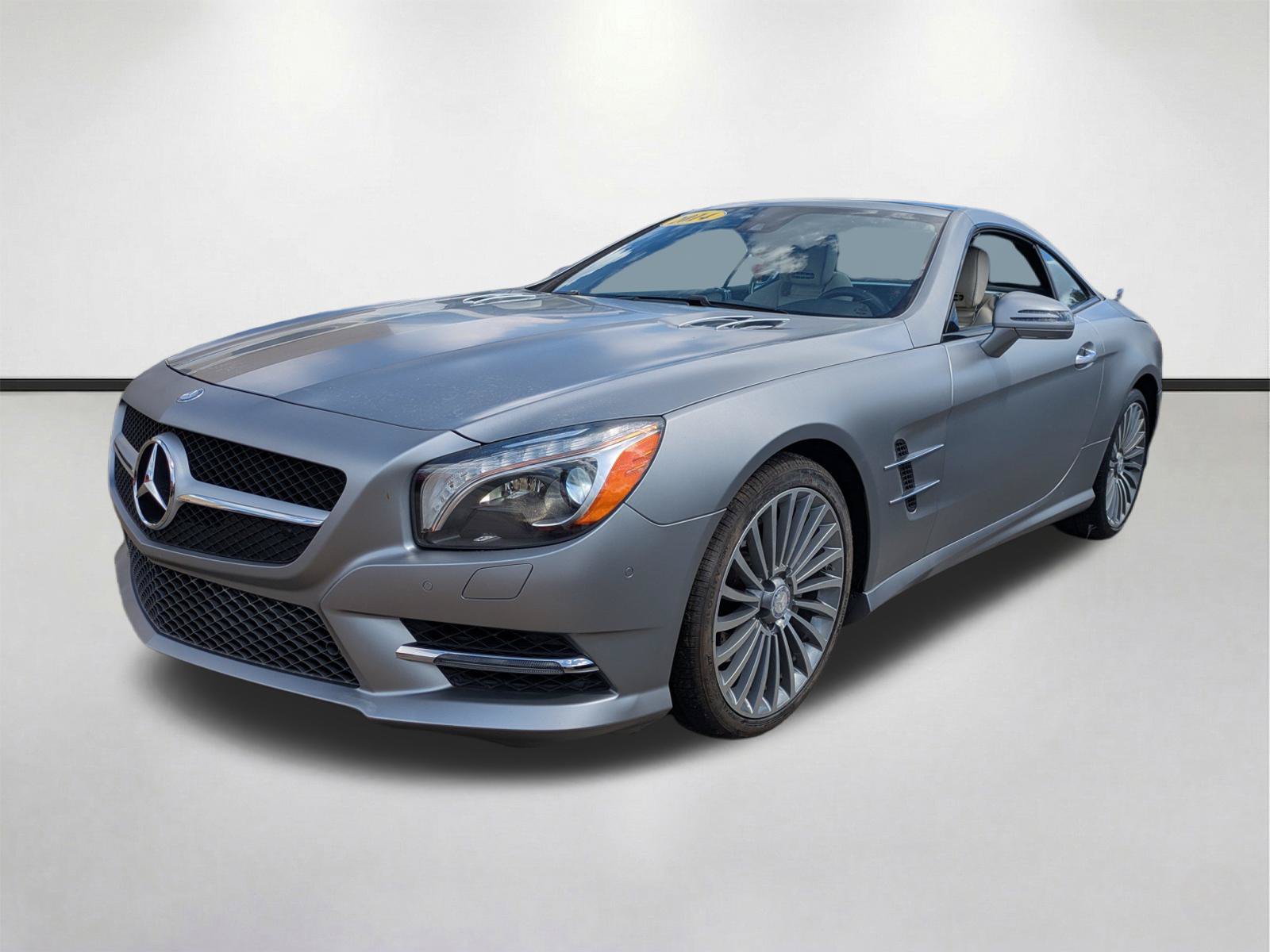 Used 2014 Mercedes-Benz SL 550 image 7