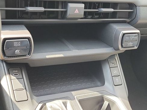 New 2026 Toyota RAV4 LE AWD/4WD image 17