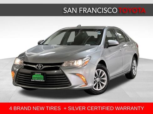 Certified 2016 Toyota Camry LE image 1