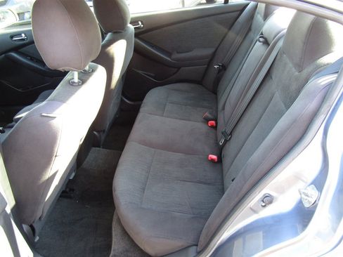 Used 2011 Nissan Altima 2.5 S w/ Convenience Pkg FWD image 22