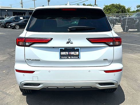 Used 2023 Mitsubishi Outlander SEL FWD image 7