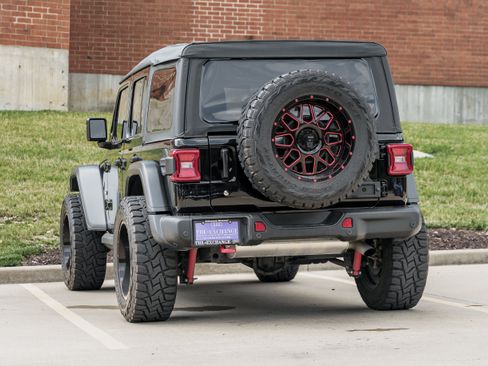 Used 2020 Jeep Wrangler Unlimited Rubicon w/ Quick Order Package 28Y Recon AWD/4WD image 5