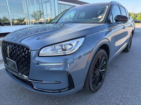Used 2023 Lincoln Corsair Reserve w/ Equipment Group 201A AWD/4WD image 11