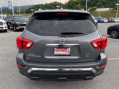 Used 2019 Nissan Pathfinder SV AWD/4WD image 4