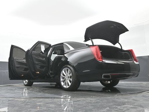 Used 2014 Cadillac XTS Luxury w/ Driver Awareness Package FWD image 49