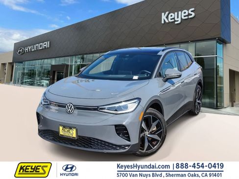 Used 2023 Volkswagen ID.4 Pro S image 1