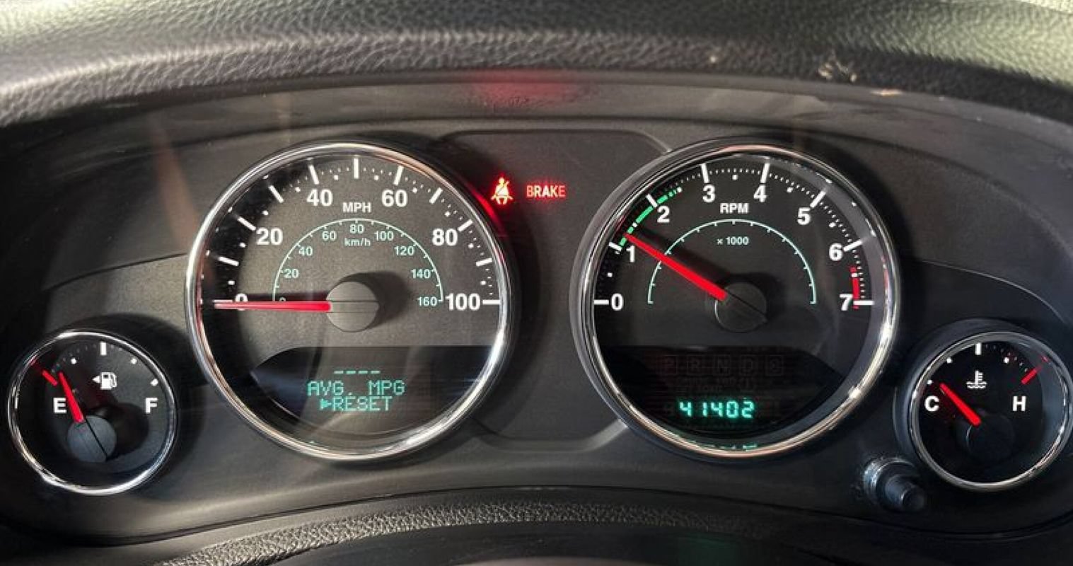 Used 2013 Jeep Wrangler Rubicon w/ PWR Convenience Group AWD/4WD image 37