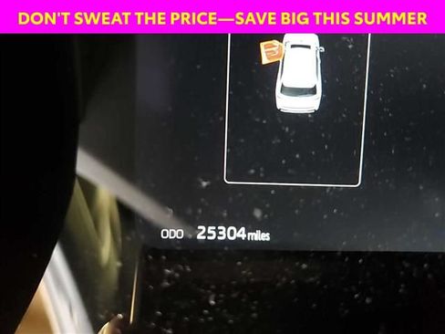 Used 2024 Toyota Sequoia Platinum AWD/4WD image 9