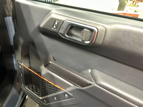 Used 2024 Ford Bronco Raptor w/ Interior Carbon Fiber Pack 6 AWD/4WD image 16