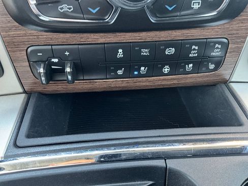 Used 2018 RAM 2500 Laramie AWD/4WD image 13